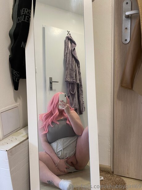 Chubbygirll69 only fans leaks
