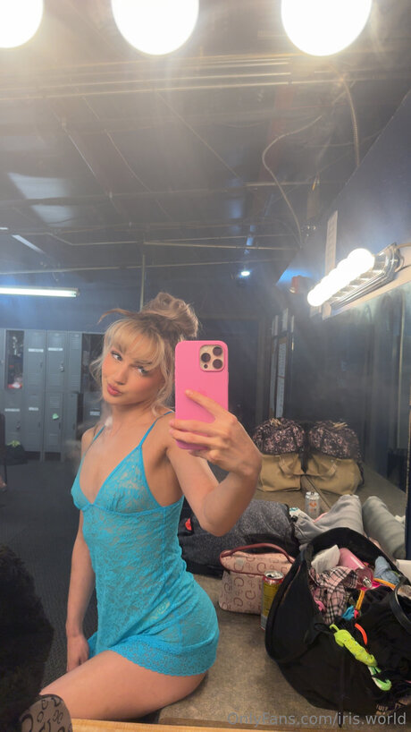 Iris World onlyfans leak new