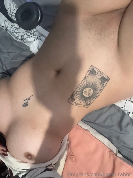 Benet Rabbit onlyfans post