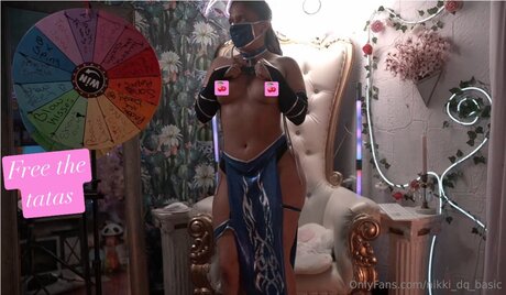 Nikki Dq Basic onlyfans nude leaks