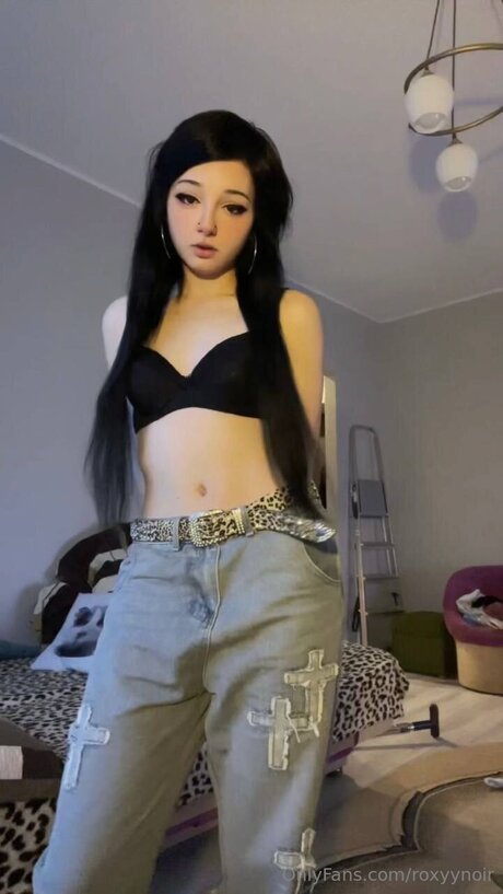 Roxyynoirrr onlyfans photos