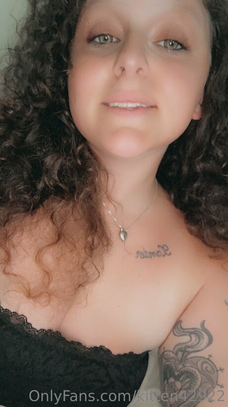 Kitten42922 free onlyfans