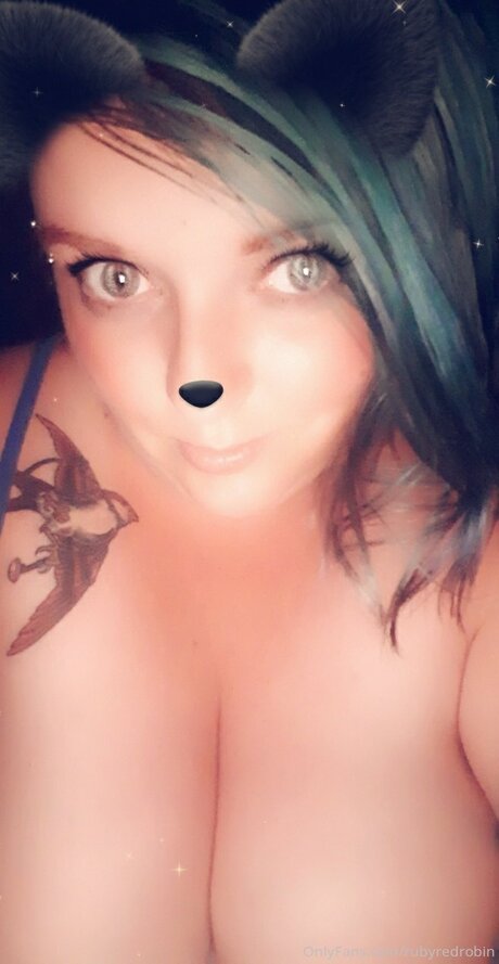 Rubyredrobin onlyfans content type