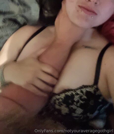 Notyouraveragegothgirl onlyfans x