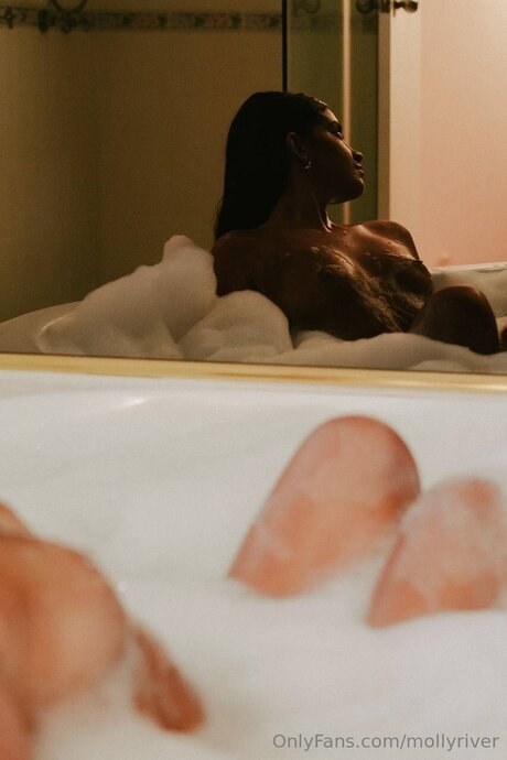 Mollyriver onlyfans