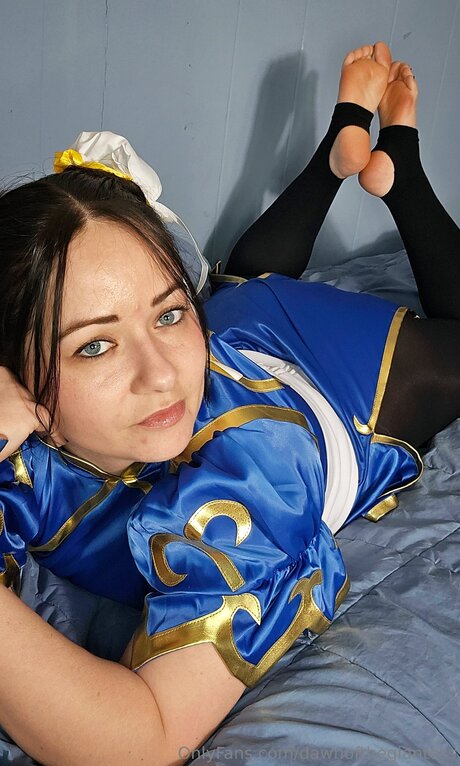 Dawnofthegiantess free onlyfans