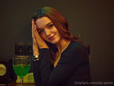 Elly Petite nsfw onlyfans