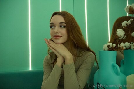 Elly Petite onlyfans nude content