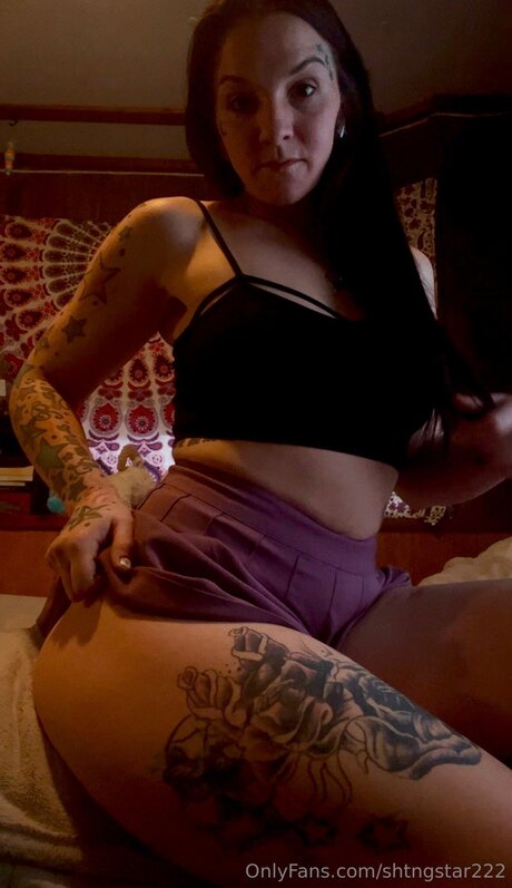 Shtngstar222 onlyfans sexy