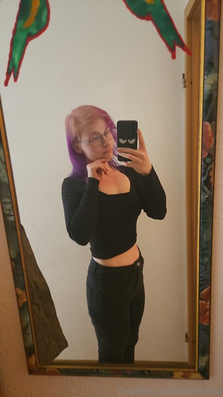 Einfachlena sexy onlyfans