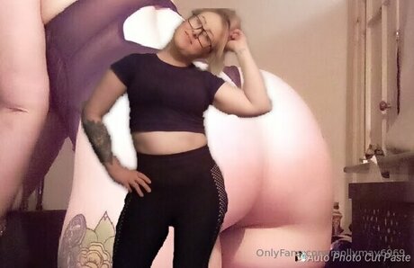 Mollymay6969 xxx only fans