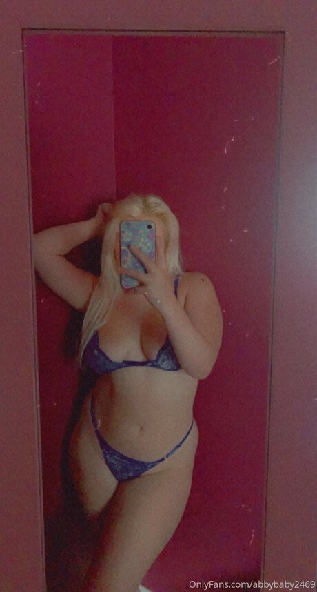 Abbyluvvvvvv onlyfans leak xxx