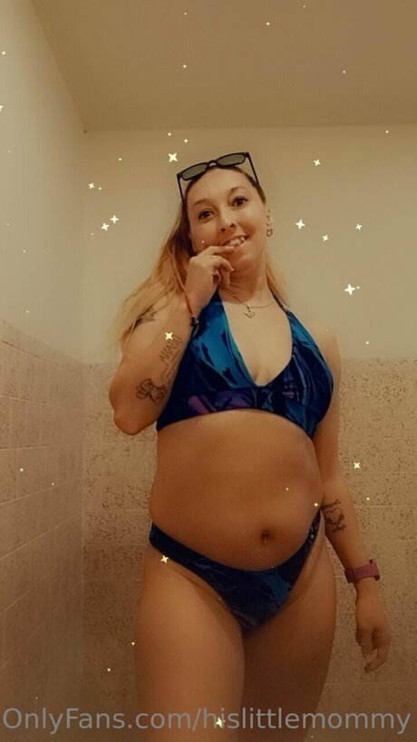 Hislittlemommy onlyfans pic
