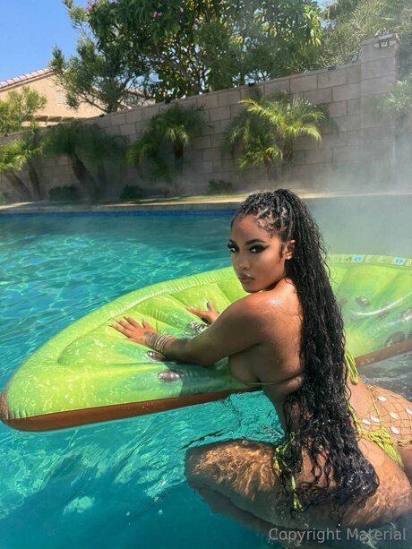 Misskaelynmarievip leaked onlyfans nude