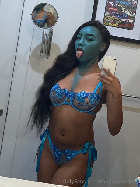 Theenocheazul only fans pictures