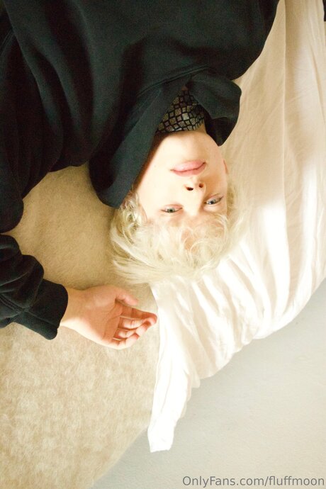 Fluffmoon onlyfans leajs