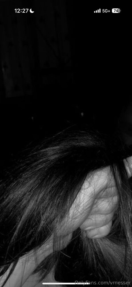 Vrnesser onlyfans nude content