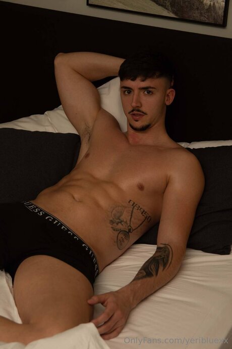 Yeribluexx onlyfans photos