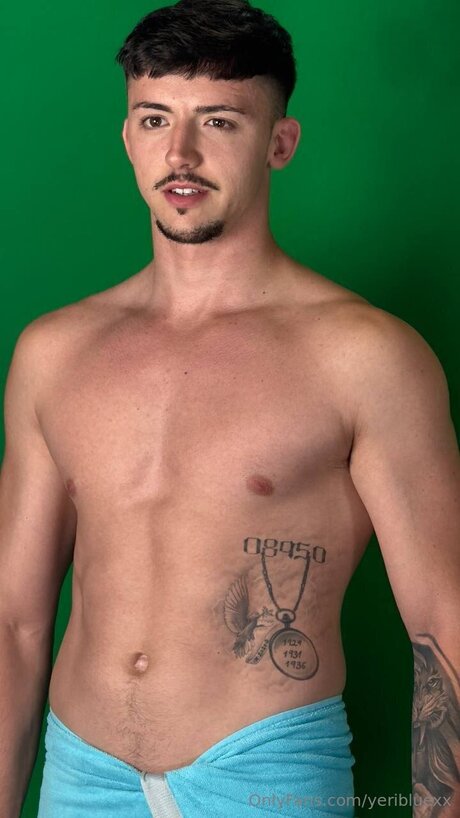 Yeribluexx nude leaks onlyfans