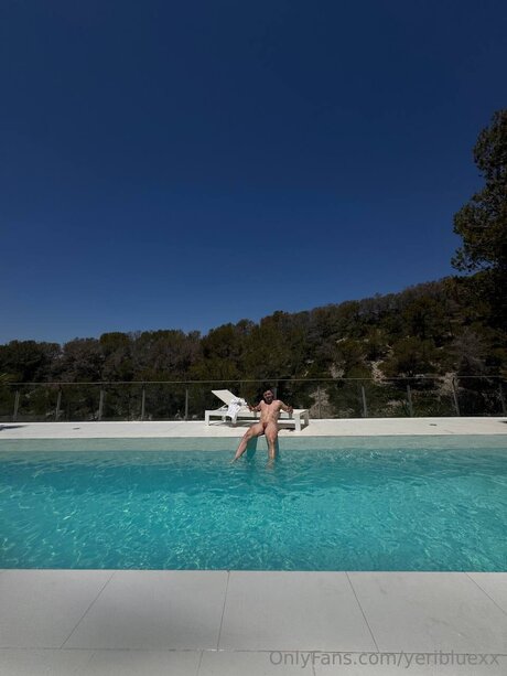 Yeribluexx naked onlyfans