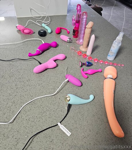 Sugatitsxxx onlyfans leaked.