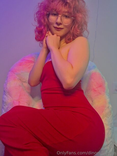 Dinonuggetss onlyfans ass