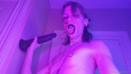 Nuzzles4luckvip onlyfans picture