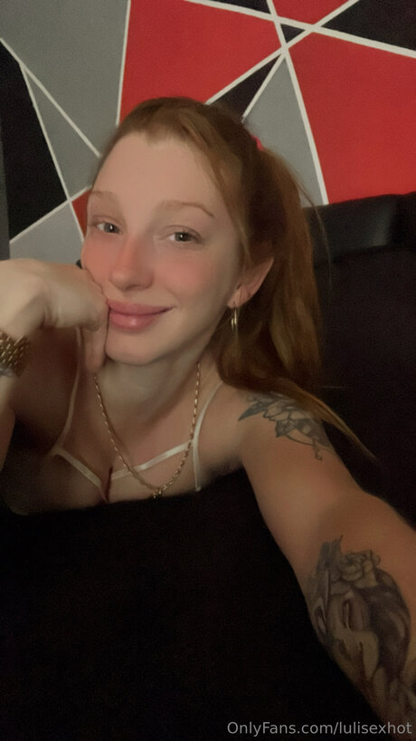 Lulisexhot onlyfans strip tease