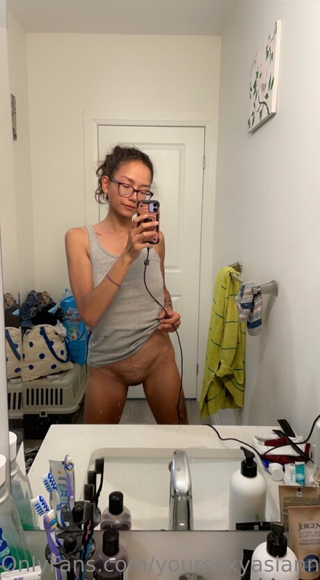 Yoursexyasiannextdoor onlyfans naked leaked