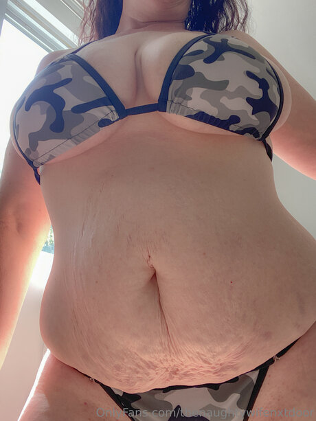 Thenaughtywifenxtdoor onlyfans nude pictures