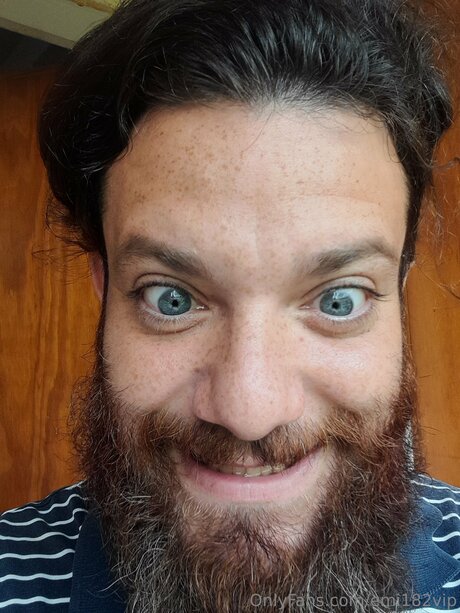 Emi182vip onlyfans leaks.