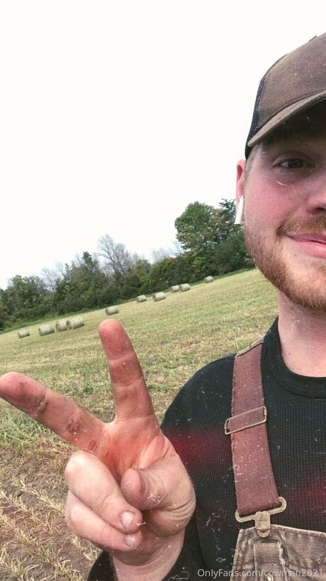 Cowman2021 onlyfans photo