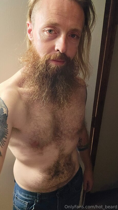 Hot Beard onlyfans leaks xxx