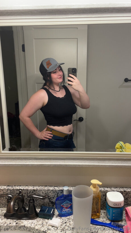 Bootsers69 onlyfans model