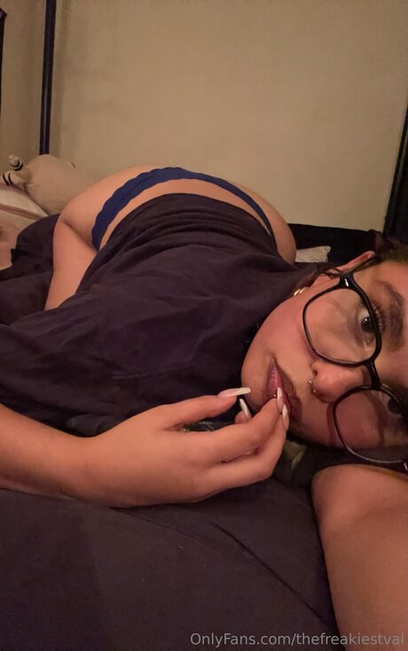 Thefreakiestval onlyfans content