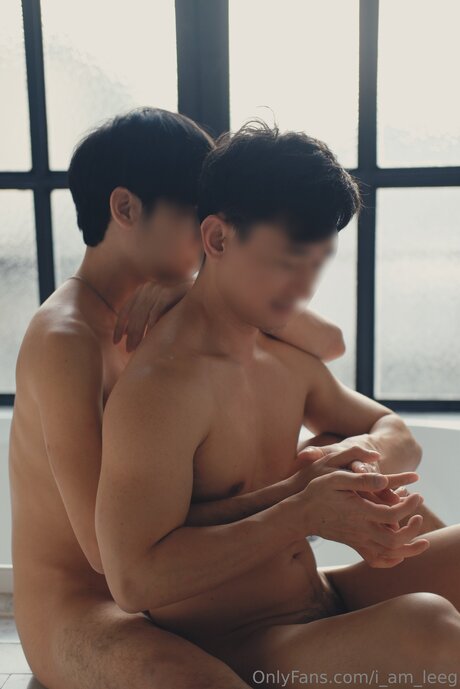 I Am Leeg onlyfans exposed