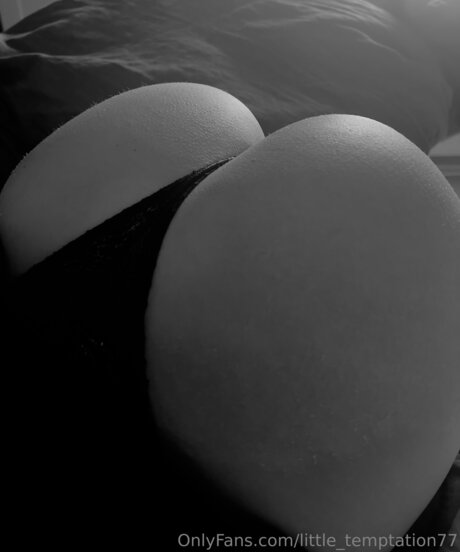 Little Temptation77 onlyfans xx