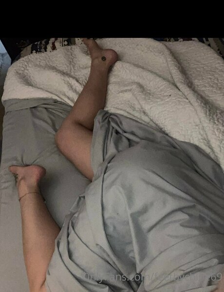 Feetbychloe69 desnuda onlyfans