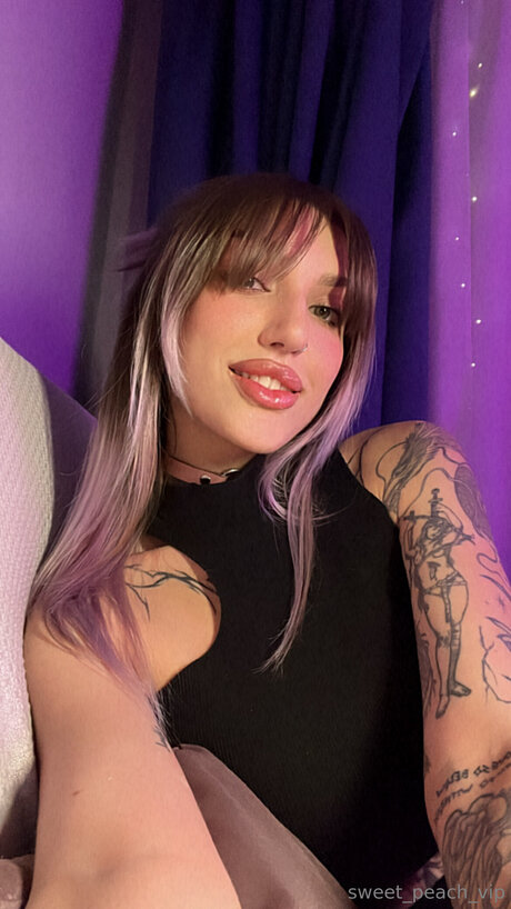 Alice Its Me onlyfans strip