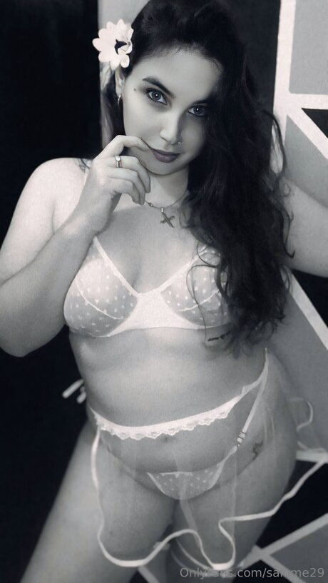 Diosademedianoche onlyfans posts