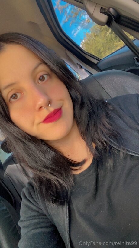 Reinita99 onlyfans nsfw