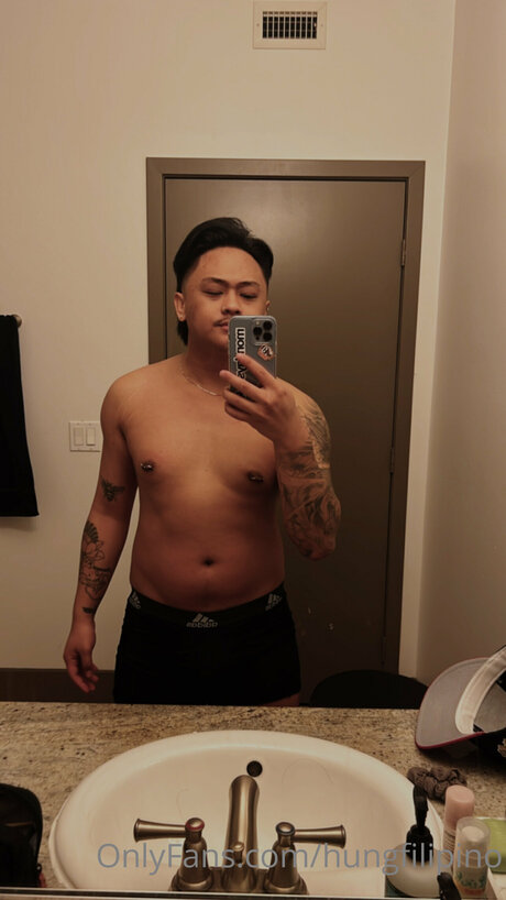 Hungfilipino onlyfans leak nudes