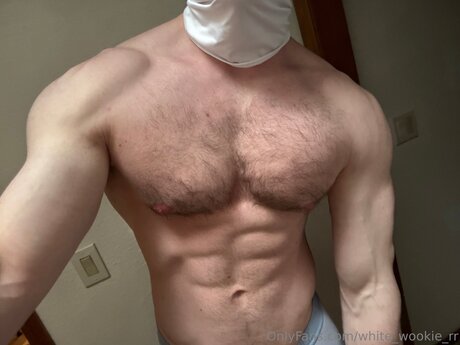 August Berlinger onlyfans model