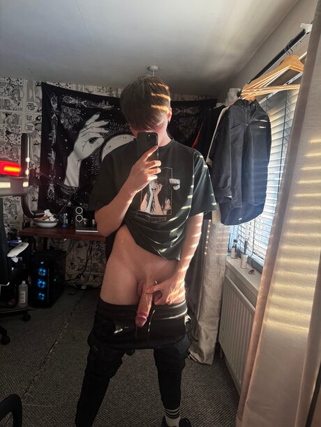 Thebeeb0i porn only fans