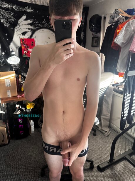 Thebeeb0i onlyfans pics