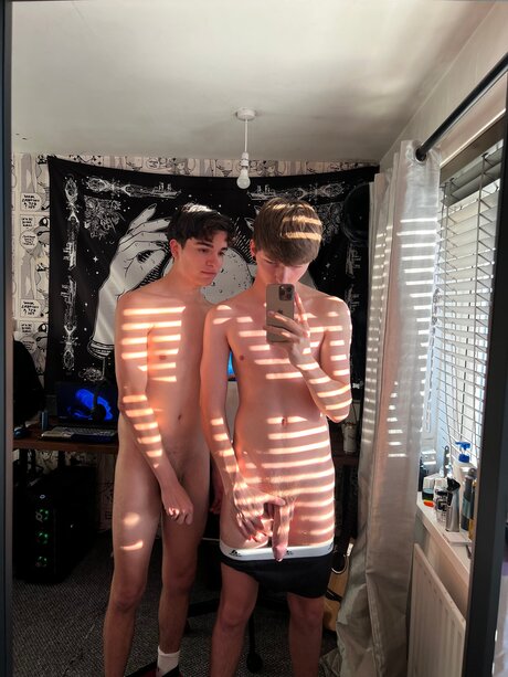 Thebeeb0i leak only fans