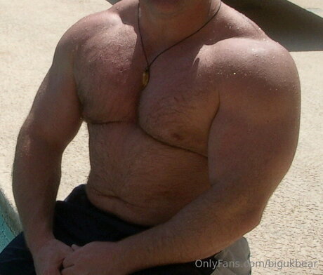 Bigukbear nudes onlyfans leak