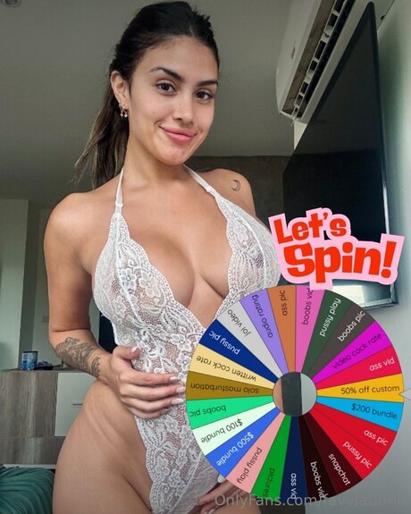 Favvlatinna onlyfans picture