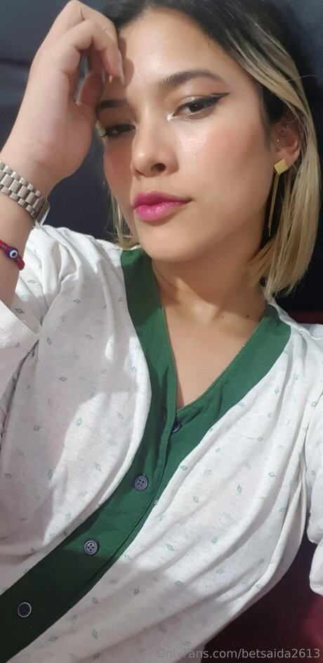 Betsaida2613 onlyfans nude content