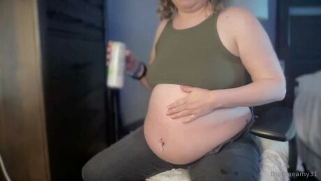 Thatoneamy44 only fans nude leaks